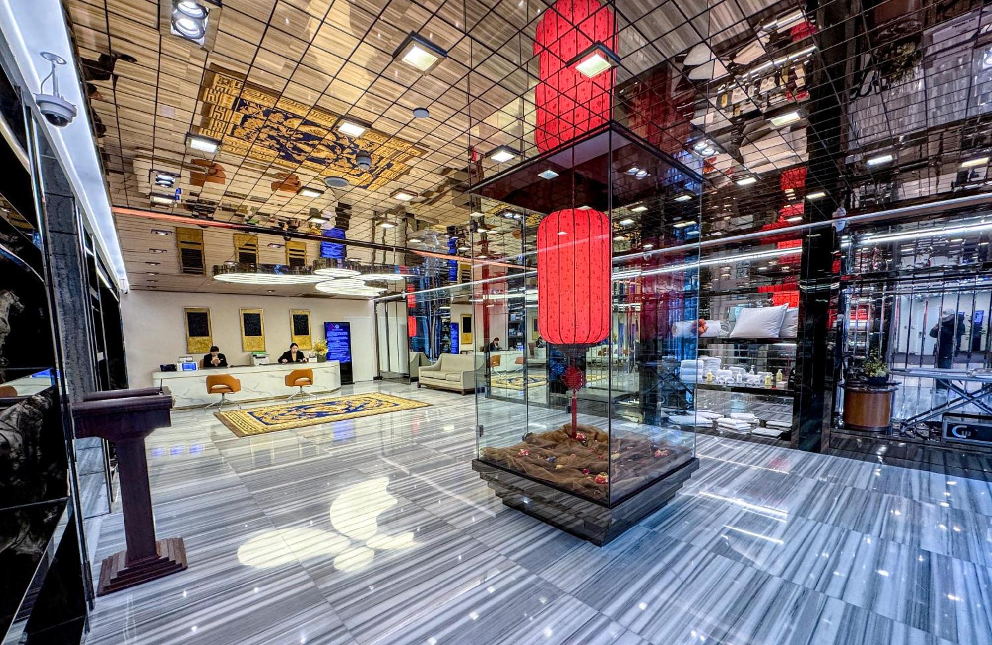 Sunworld Dynasty Hotel Beijing Wangfujing Zewnętrze zdjęcie The lobby of the hotel